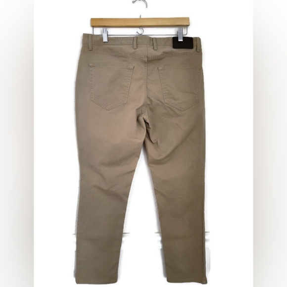 Michael Kors Size 34x30 Men's Tan Pants - Picture 2 of 3